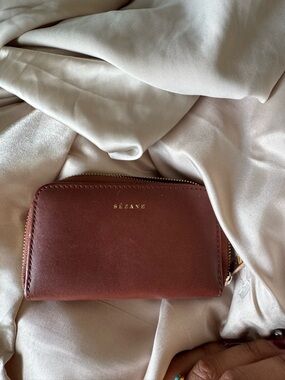 Sezane Chestnut Leather Zip Card Case